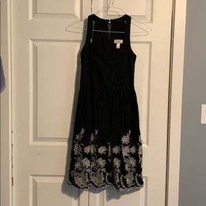 Ann Taylor Sweetheart neckline classic dress